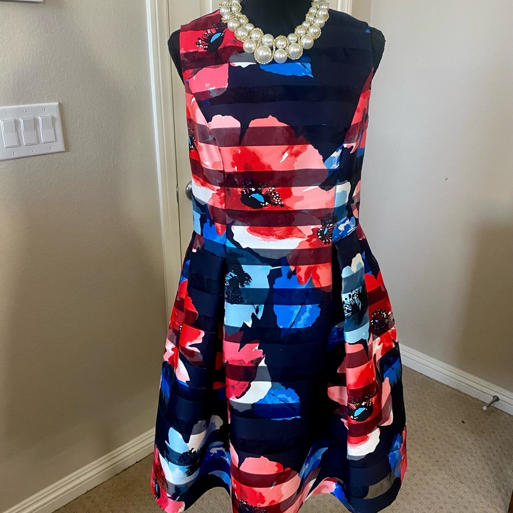 Vince Camuto Dress